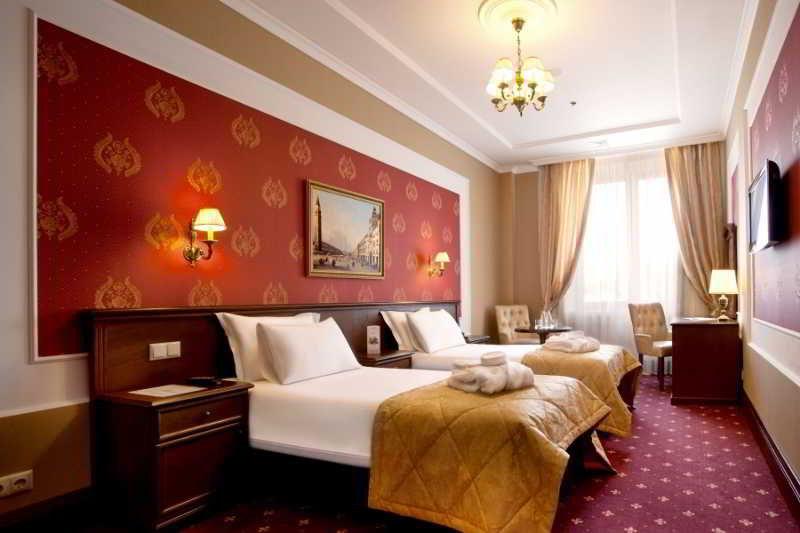 Stolichniy Hotel Donec'k Esterno foto